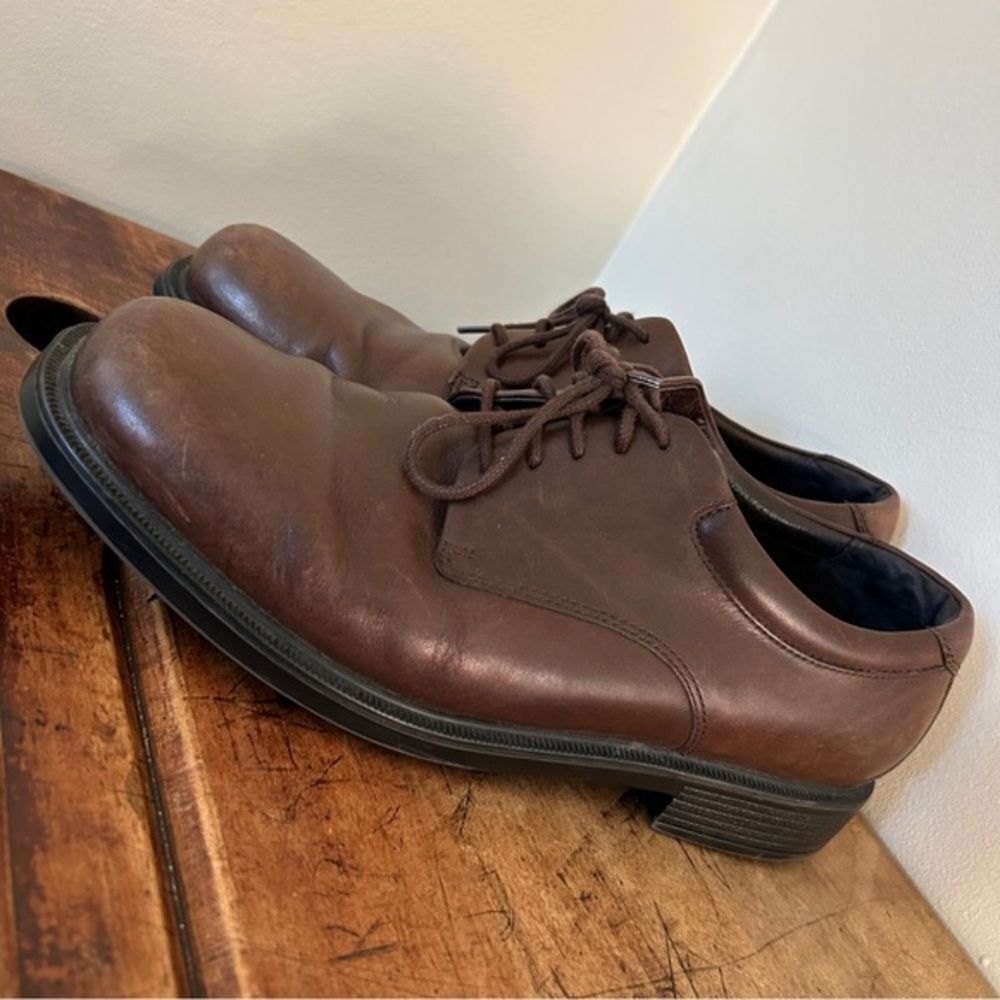 Rockport 10.5 Wide Brown Leather Derby Dress Shoes Classic Business Casual Event